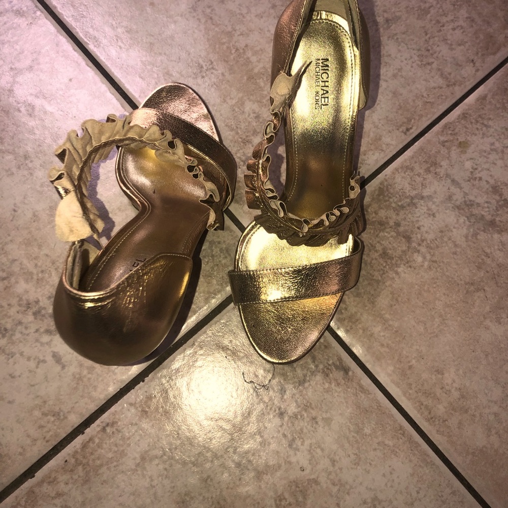 MICHAEL Michael Kors | Solid Gold | Heels